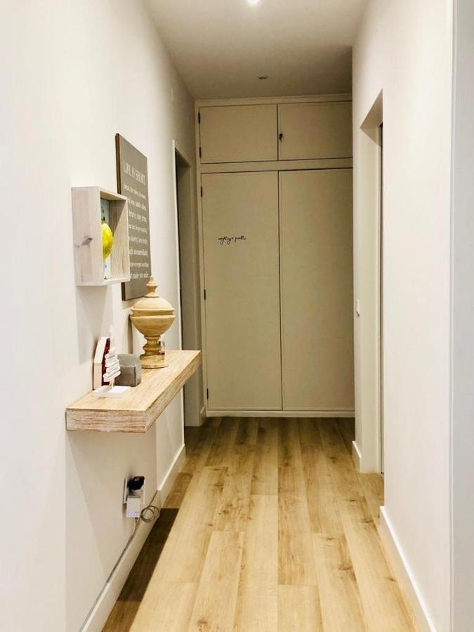 Apartamento Espacoso E Confortavel No Centro Do Montijo Apartment Екстериор снимка